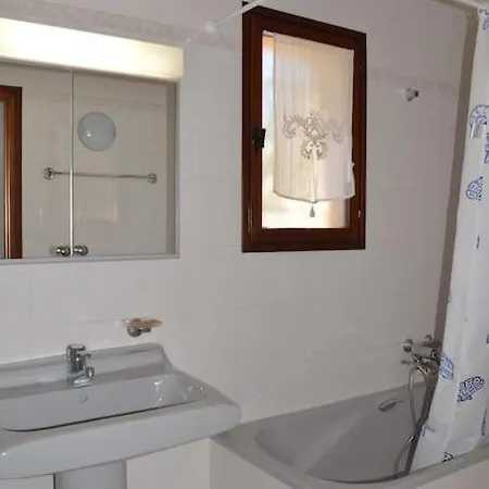 Ferienhaus Maison De Vacances Pour 6 Pres De La Plage *